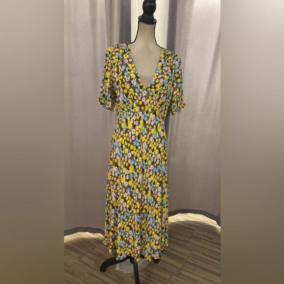Diane Von Furstenberg 100% viscose floral print dress, US8 - Picture 1 of 9